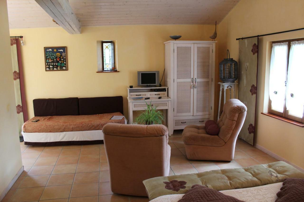 Hôtel Le Logis De La Mésanchère à Apremont  Extérieur photo